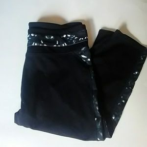 Fabletics workout pants black and white